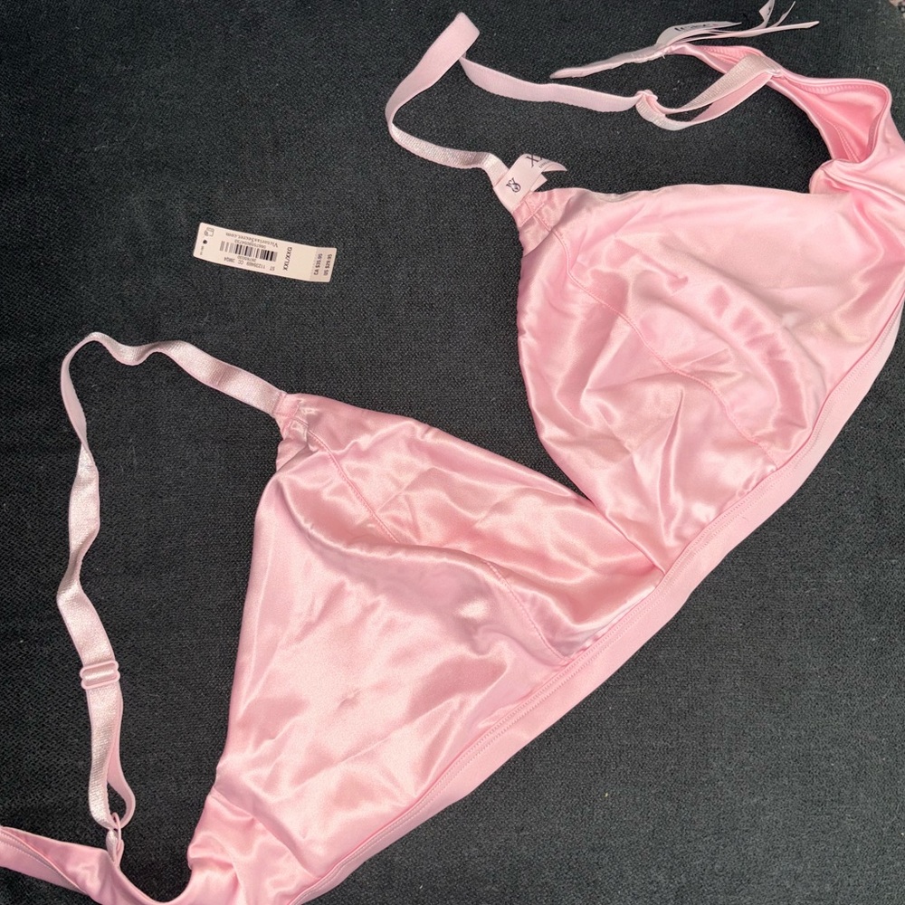 VS Tease Wireless Bralette